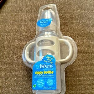 Dr. Brown’s Milestones Sippy Bottle BNWT